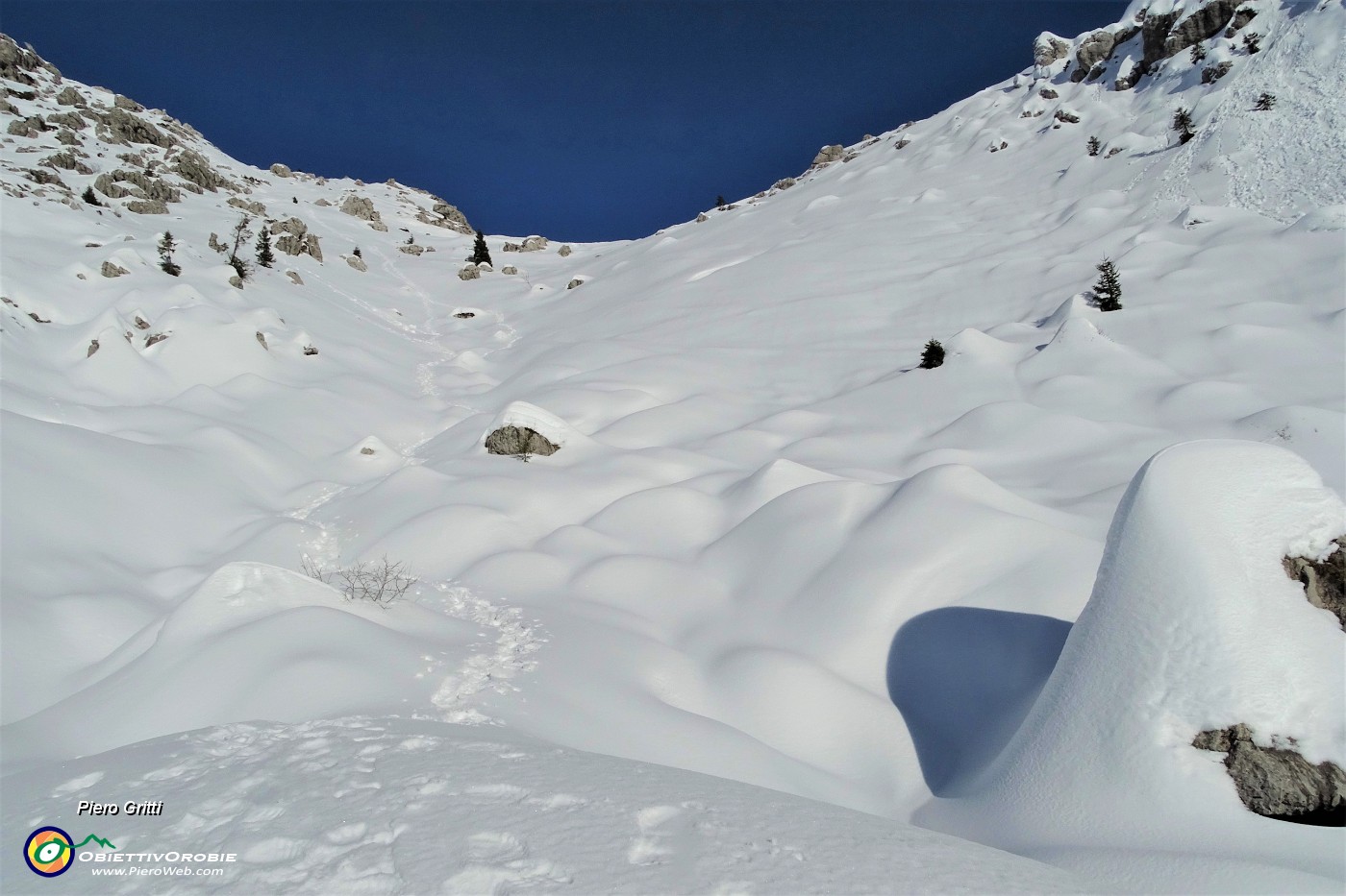 38 Bellissima salita nella neve anche se faticosa....JPG